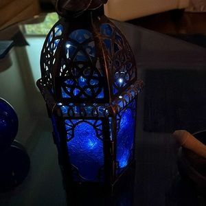 Meet your Posher, Needfullbling